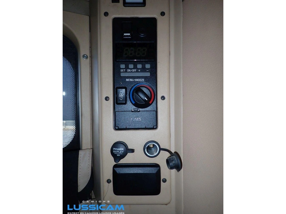 Volvo Vnl880 2006