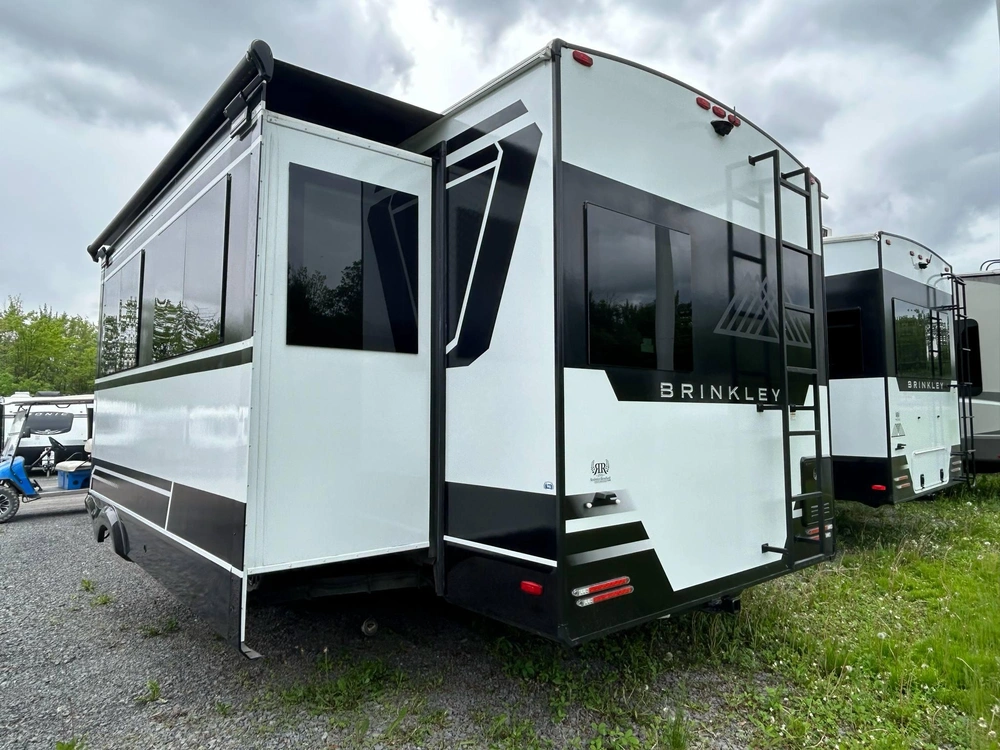 Brinkley Rv Z-air 285 2024 alt