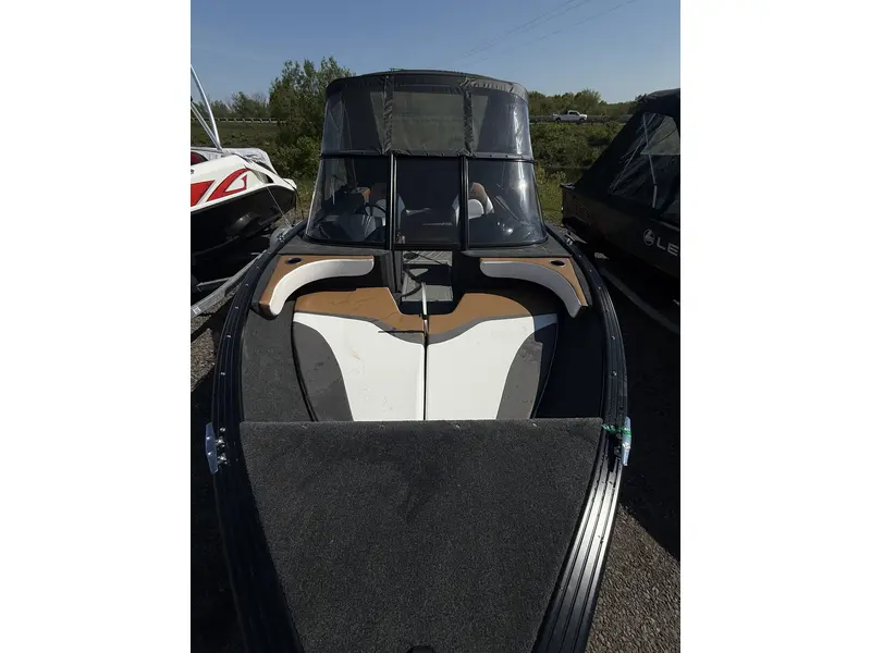 Legend X18 w/ 90 ELPT 4S Merc, galv trailer & bow to stern cover 2024