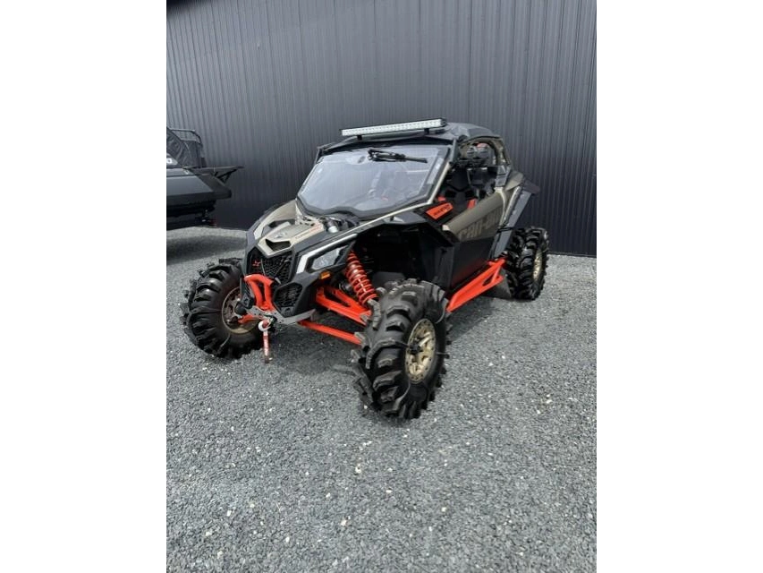 2022 Can-am Ssv Mav Xmr Turbrr Gy-72 22 X Mr Turbo Rr 72 - Liquid Titanium And Magma Red alt