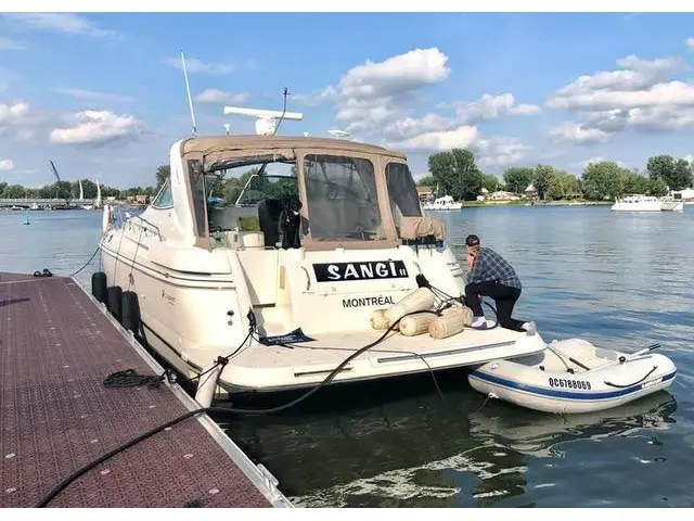 Cruisers Yachts 3870 2002
