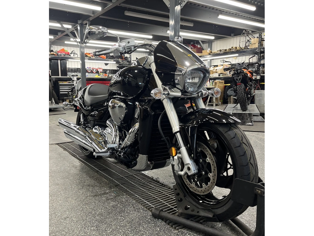 Suzuki Boulevard M109r 2025 alt