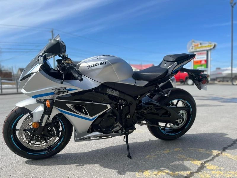 Suzuki Gsx-r1000a 2025 alt