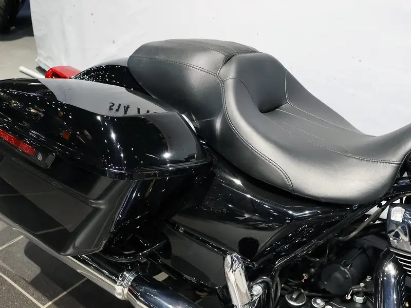 2019 Harley-Davidson Street Glide FLHX