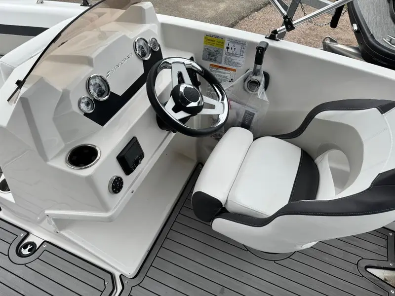 Starcraft SVX 171 OB 2023