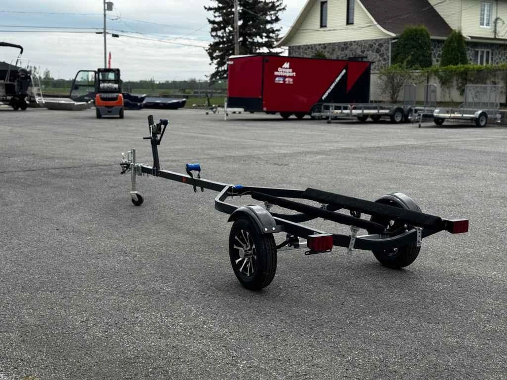 Karavan Kbe 1250 2025 alt