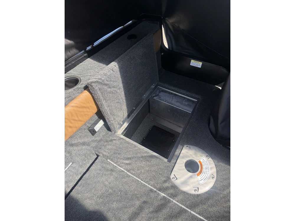 2024 Legend X18 W/ 90 Elpt 4s Merc, Galv Trailer & Bow To Stern Cover