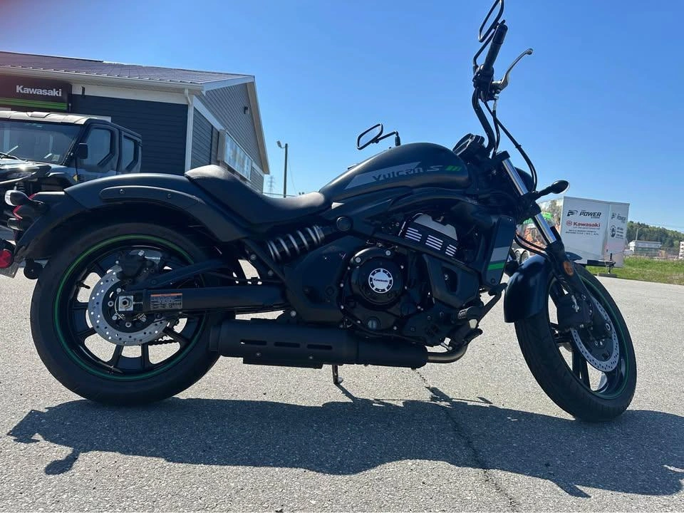 2023 Kawasaki Vulcan S alt