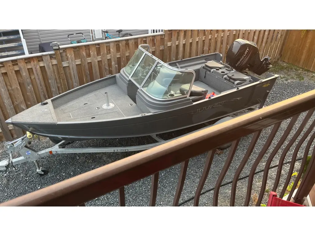 2017 Lund Boat Co 1625 FURY XL