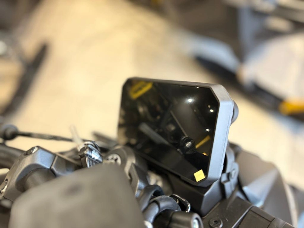 Suzuki Gsx-8s 2025 alt