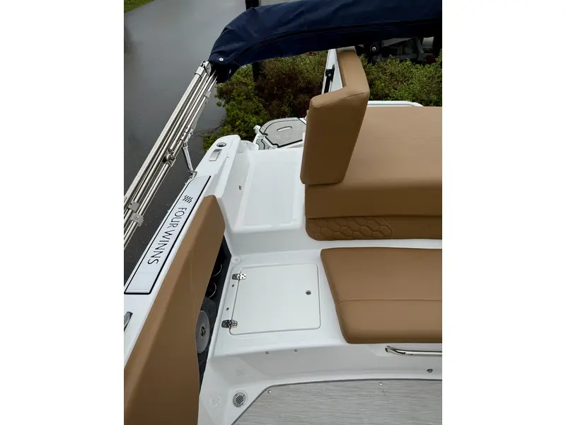 Four Winns H1 MERCRUISER 4.5L 2025