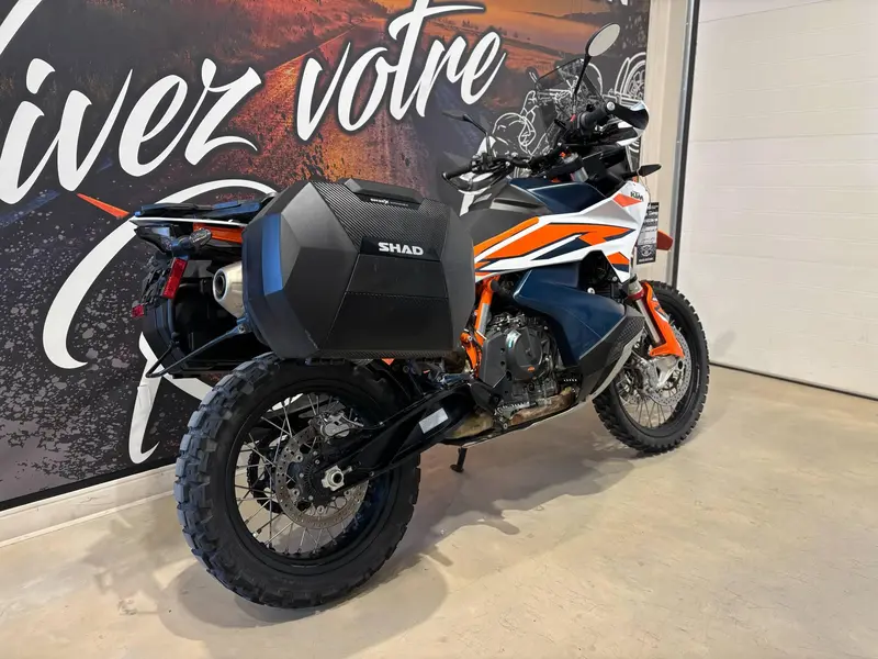 2024 KTM Adventure R 890