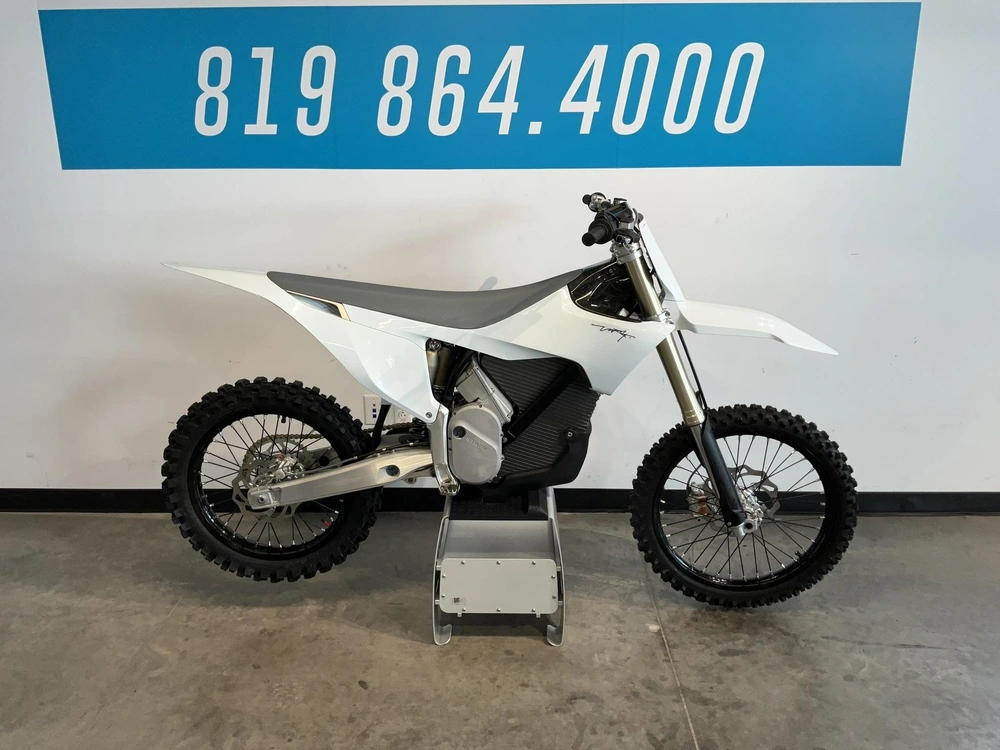 Stark Future Mx 2025 alt