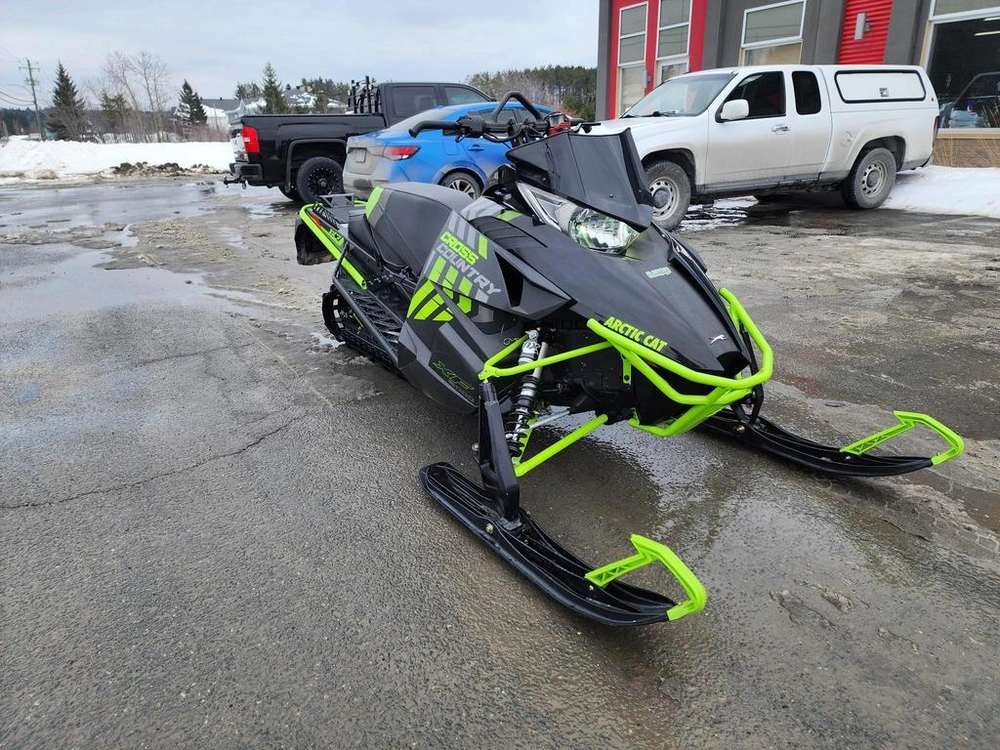 Arctic Cat Xf 8000 Cross Country 137 2017 alt