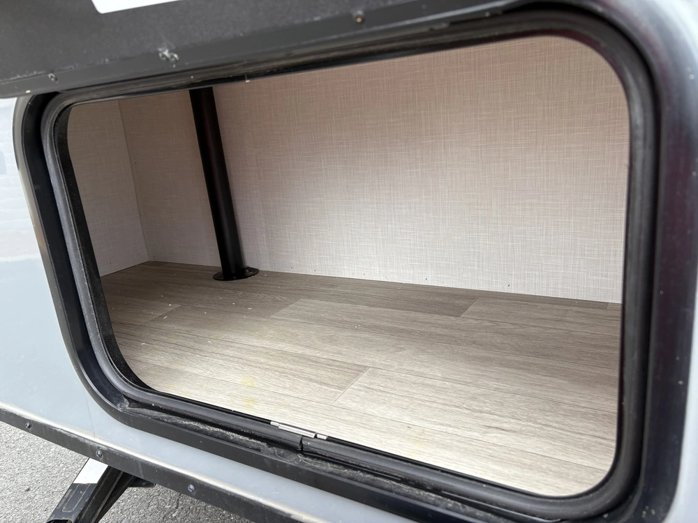 Venture Rv Sonic 150vrb 2023 alt