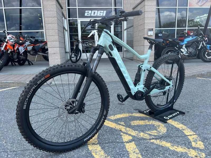 Scott Contessa Genius 910 Large 2022 alt