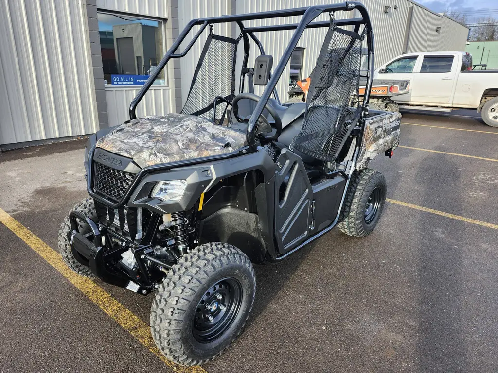 2025 Honda Pioneer 520