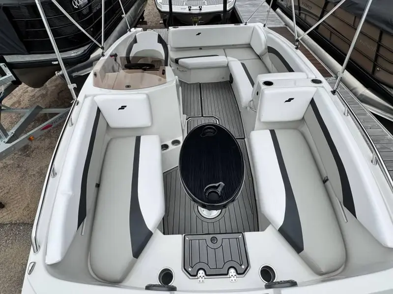 Starcraft SVX 171 OB 2023