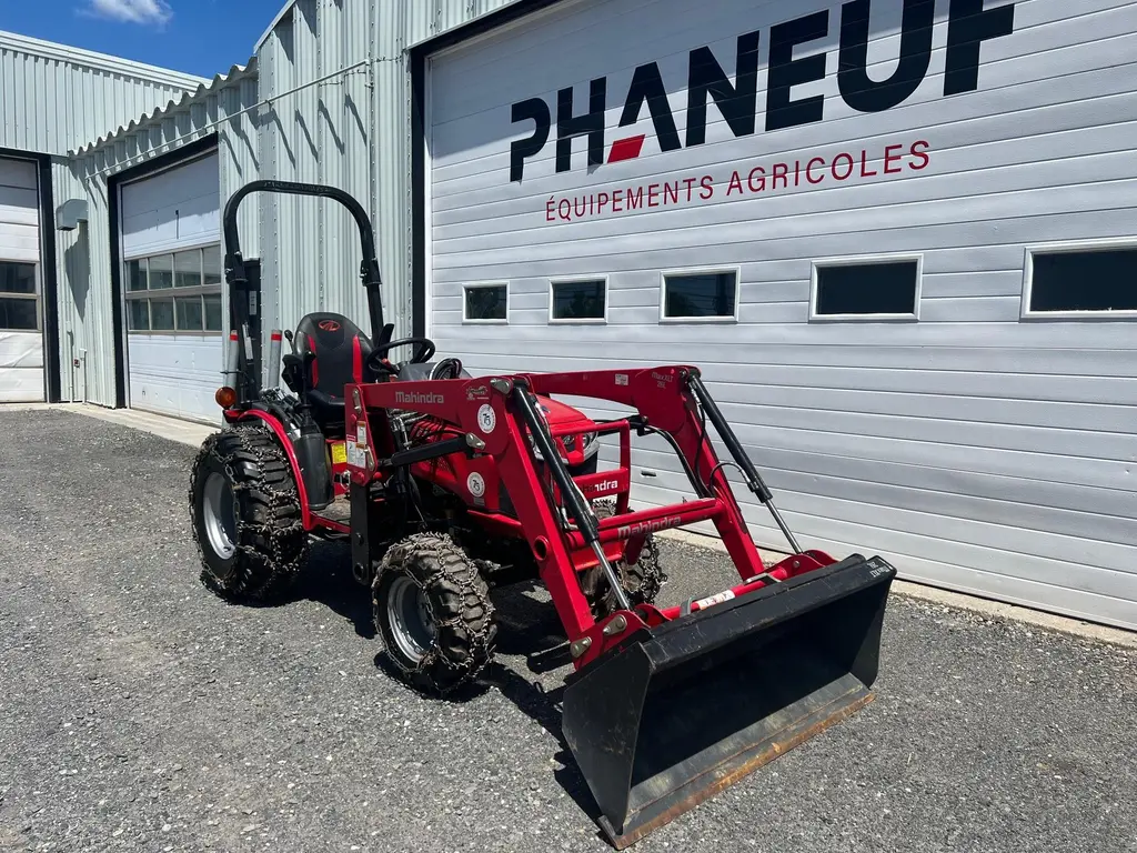 Mahindra MAX26XLT HST-L 2021