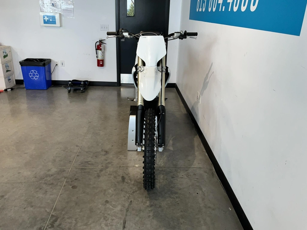 Stark Future Mx 2024 alt