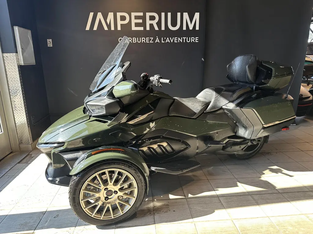 Can-Am SPYDER RT SEA-TO-SKY 2023