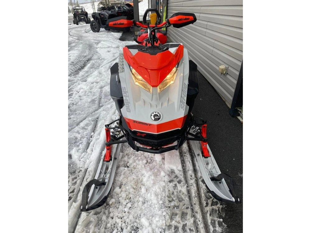 2021 Ski-doo Summit alt