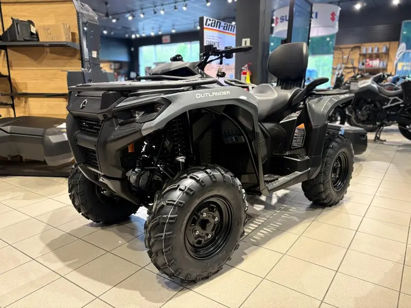 2025 Can-Am Outlander MAX DPS 700