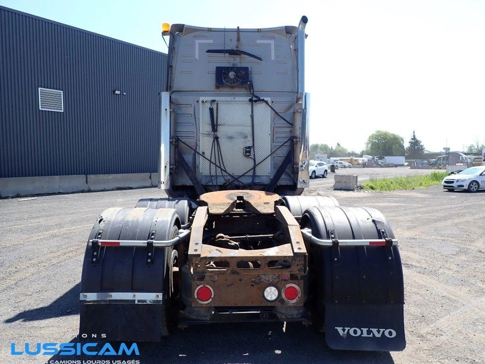 Volvo Vnl880 2006