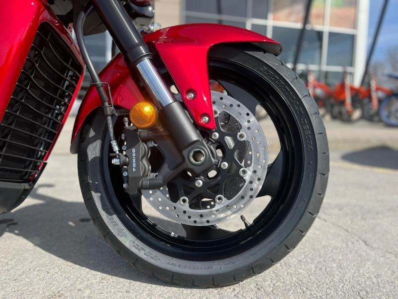 Suzuki Boulevard M109r Boss 2025 alt