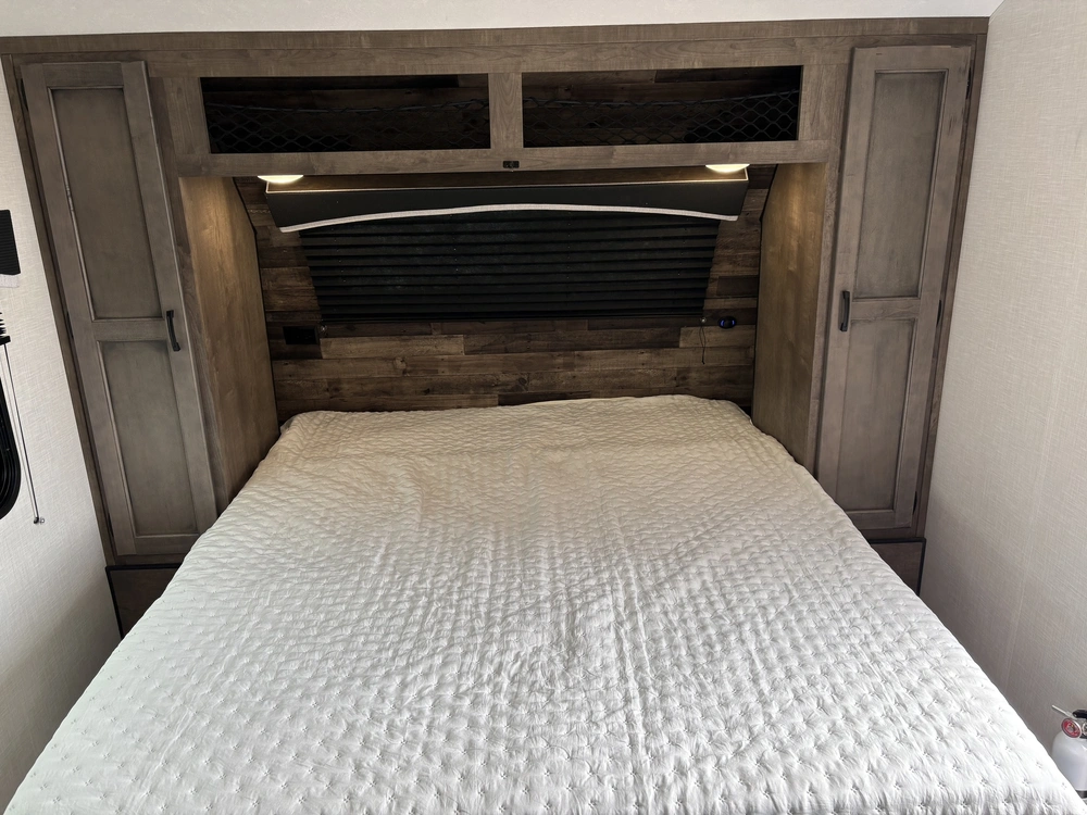 Venture Rv Sonic 150vrb 2023 alt