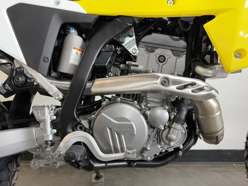 2025 Suzuki DR-Z4S *5.99% jusqu'à 60 mois