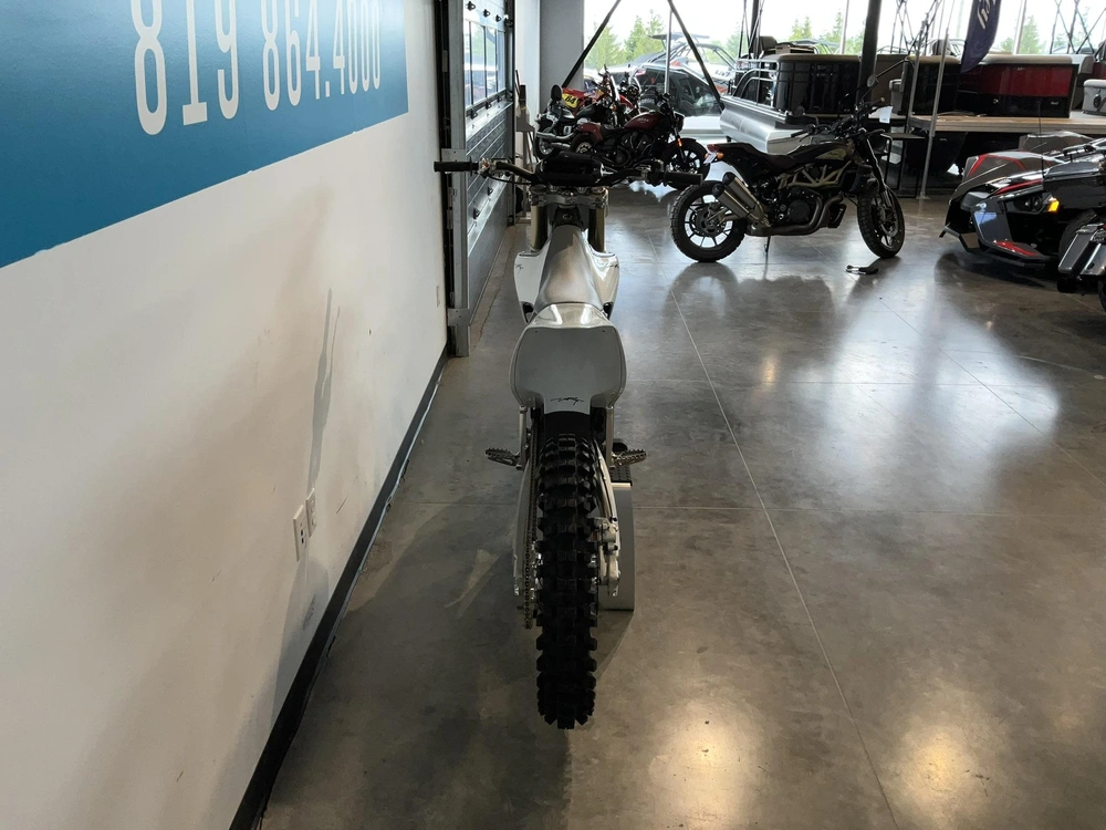 Stark Future Mx 2024 alt