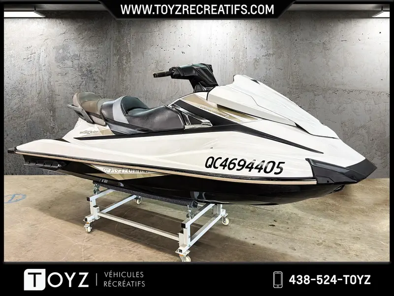 2015 Yamaha WAVERUNNER VX CRUISER 3 PLACES