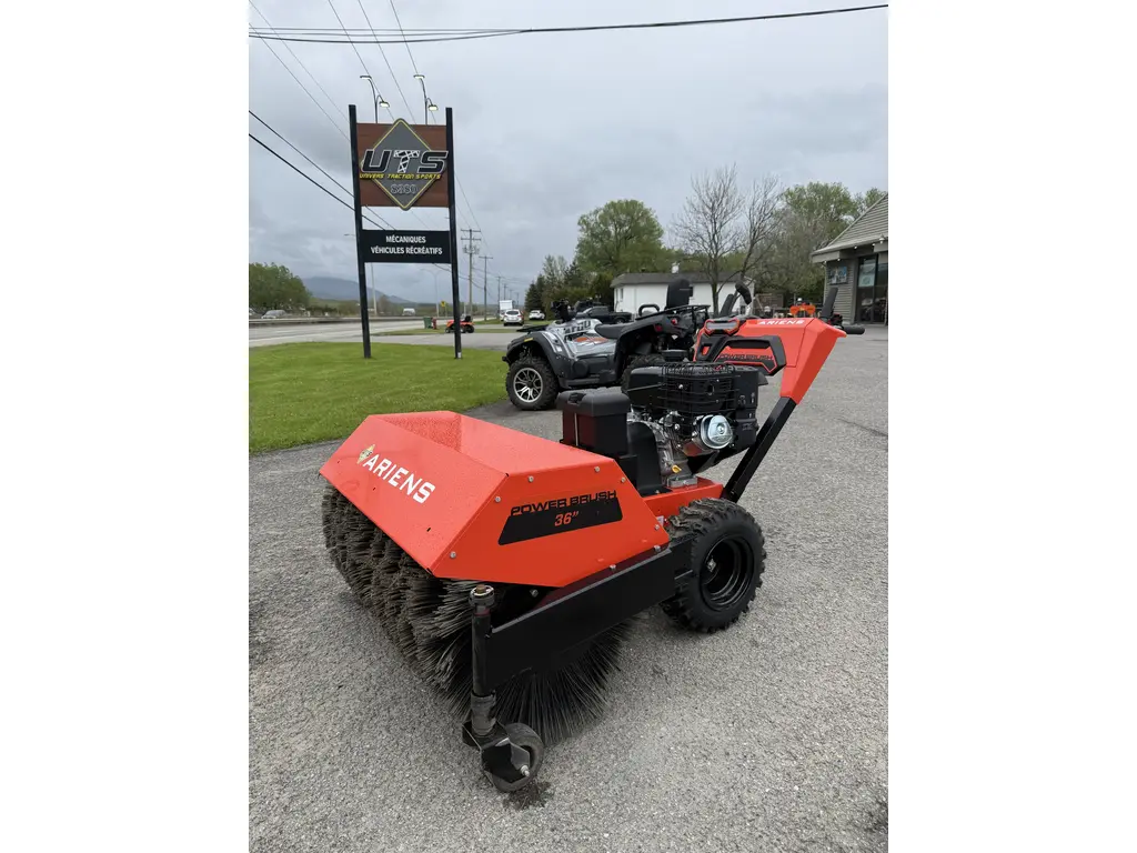 Ariens Brosse motorisée Hydro 36'' 2023