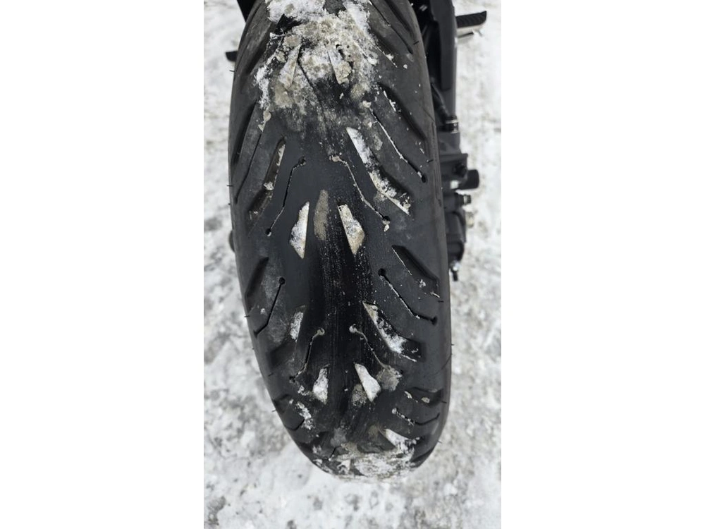 Kawasaki Z650 2023 alt