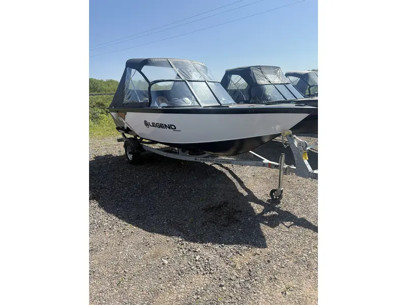 Legend X18 w/ 90 ELPT 4S Merc, galv trailer & bow to stern cover 2024