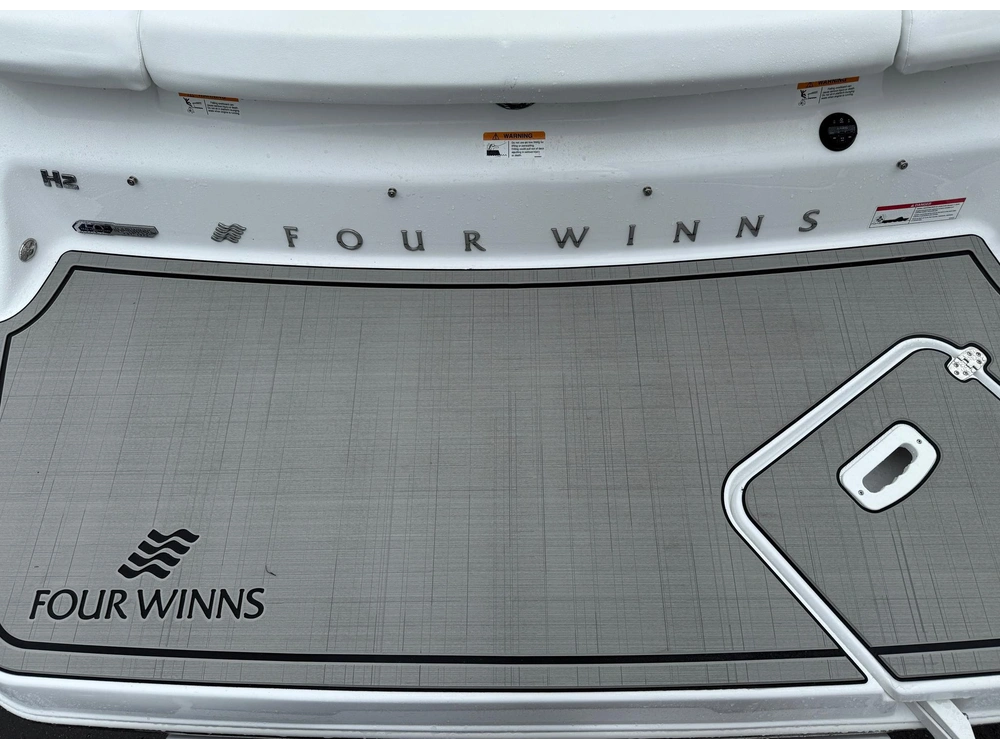 2025 Four Winns H2 Mercruiser 6.2l alt