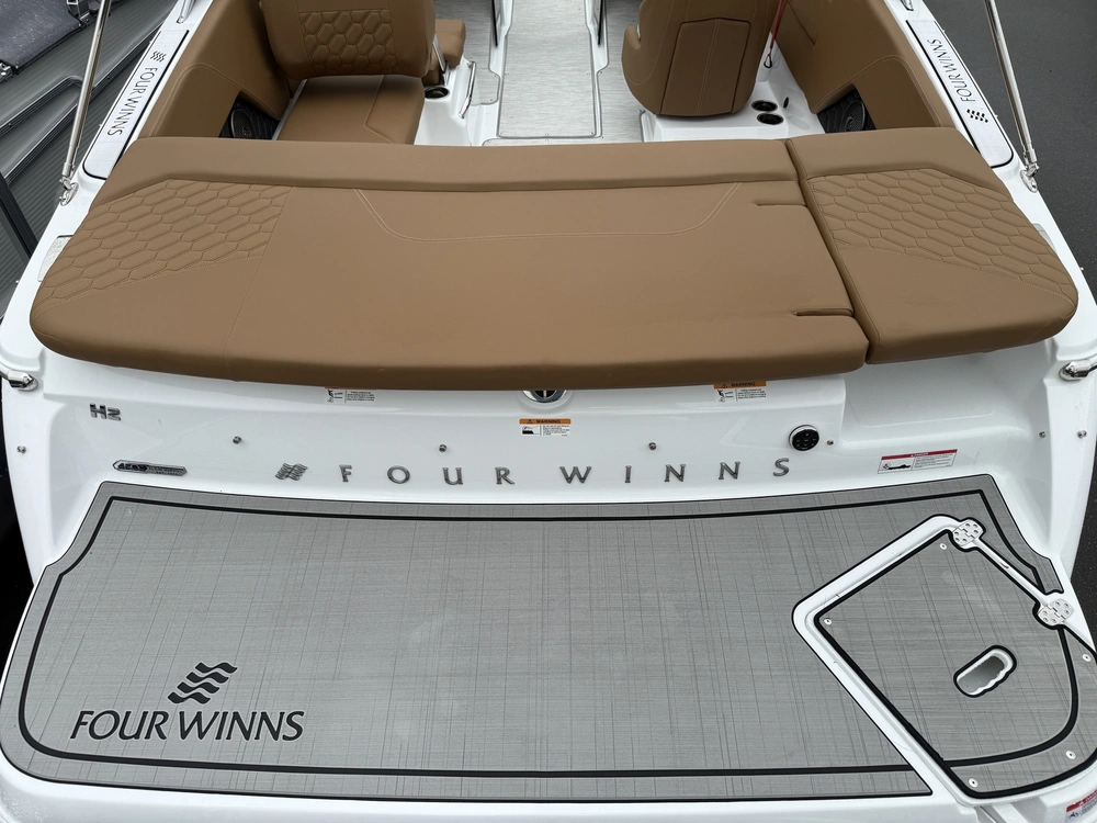 2025 Four Winns H1 Mercruiser 4.5l alt