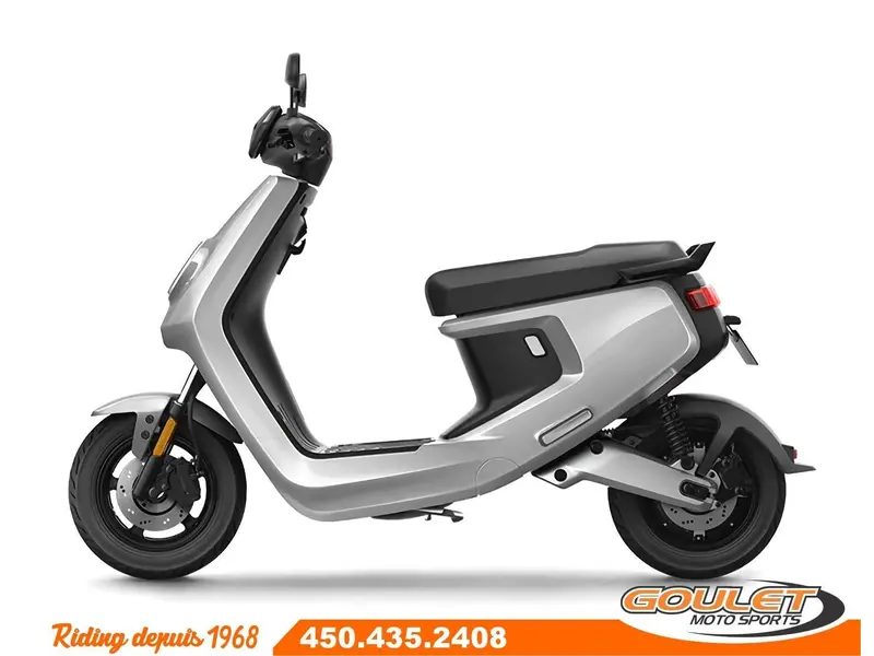 2022 NIU MQi+ SPORT 42A E-SCOOTER