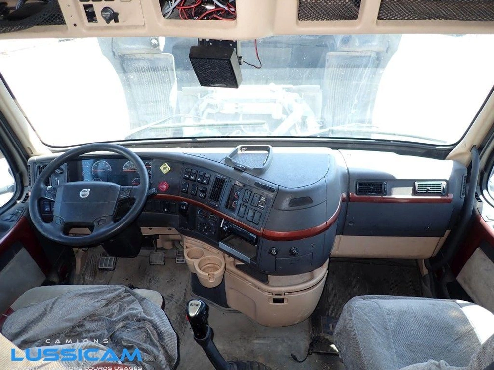 Volvo Vnl880 2006