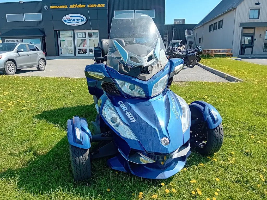 2013 Can-Am SPYDER RT-S SE5