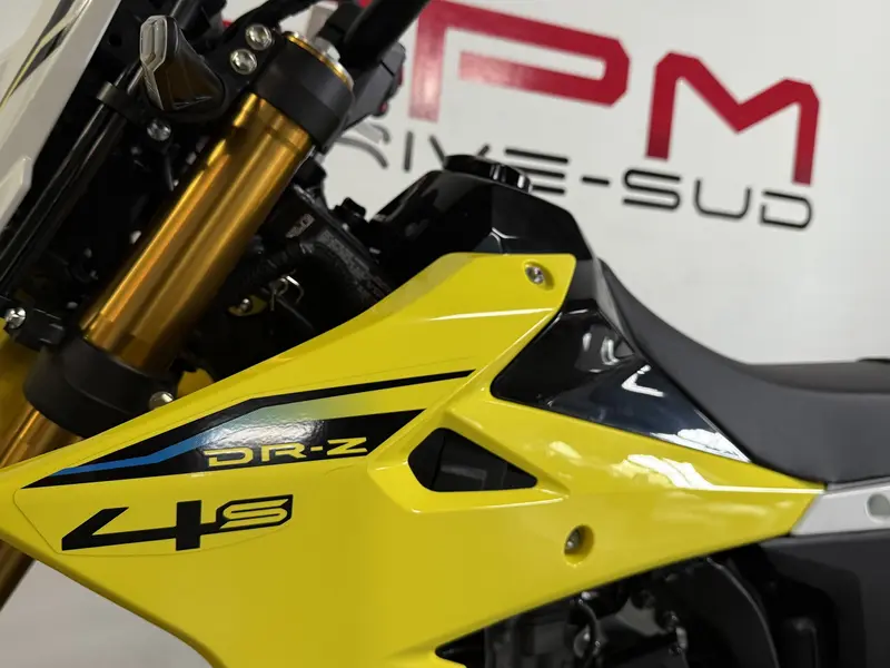 2025 Suzuki DR-Z4S *5.99% jusqu'à 60 mois