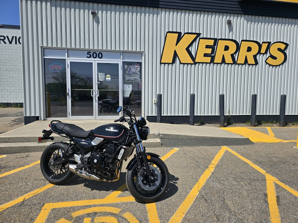 2023 Kawasaki Z650rs alt