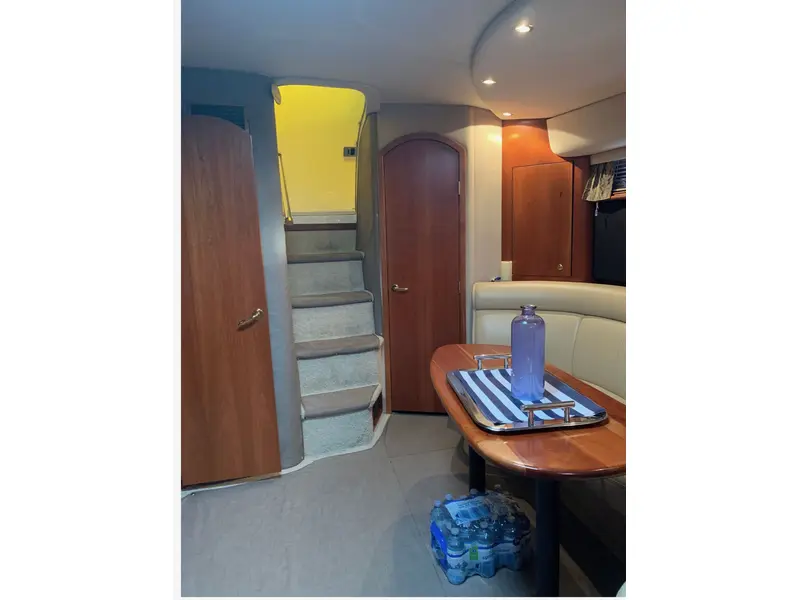 Cruisers Yachts 3870 2002