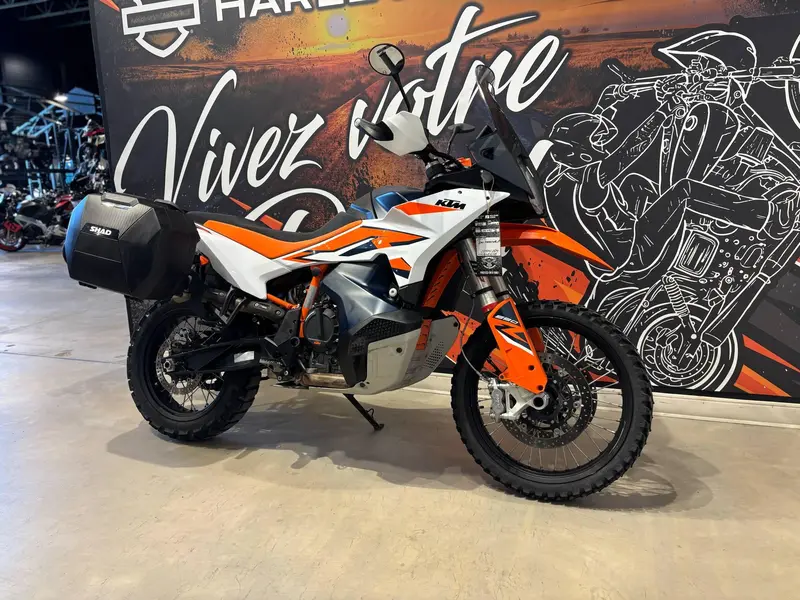 2024 KTM Adventure R 890