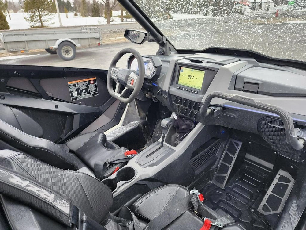 Polaris Rzr Pro Xp Ultimate 2021 alt