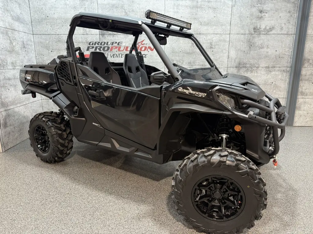 2024 Can-Am Commander XT 700 | 3km, Garantie 2027