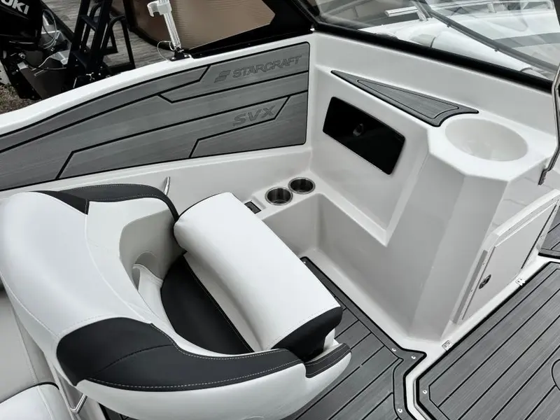 2023 Starcraft SVX 210 OB