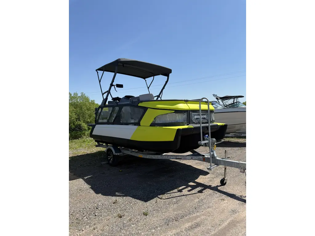 2024 Sea-Doo Switch Cruise 18' 230hp