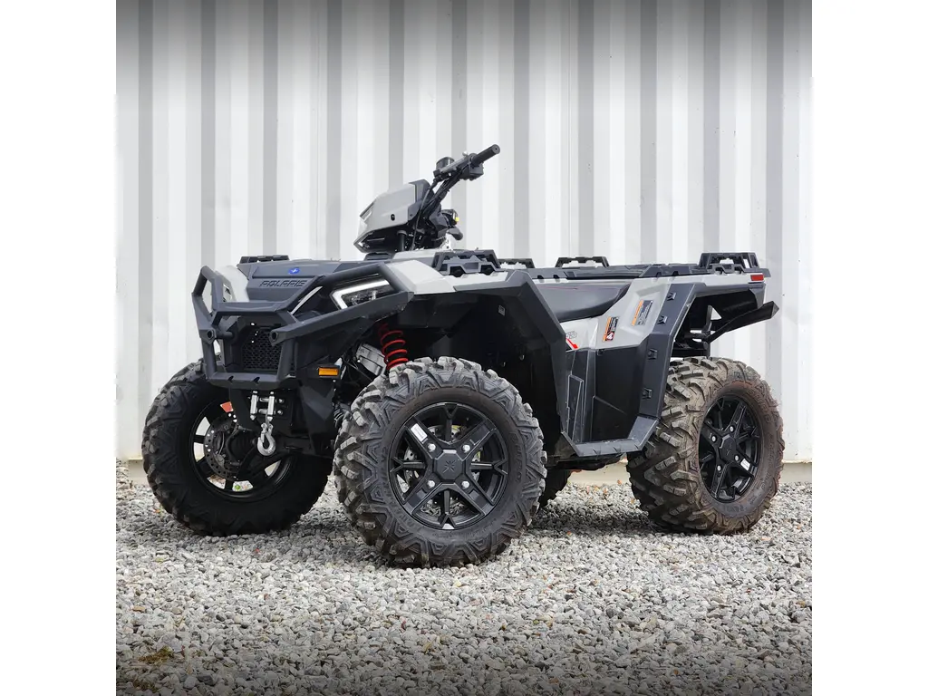 2023 Polaris Sportsman 850 Ultimate Trail with Plow